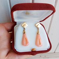 Orecchini Oro 18 kt e Corallo Rosa, anni '40-'50