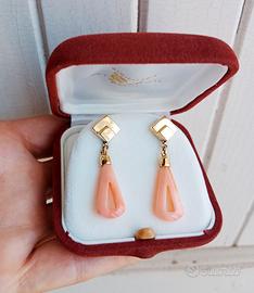 Orecchini Oro 18 kt e Corallo Rosa, anni '40-'50