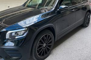 Mercedes glb premium amg