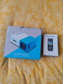 videoproiettore + action camera