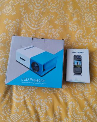 videoproiettore + action camera