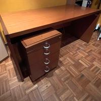 Scrivania  Anni  ’80 Legno Massello + Cassettiera