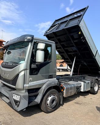 Iveco Eurocargo 160E22 cassone ribaltabile