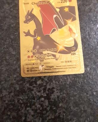 Carte pokemon Charizard V