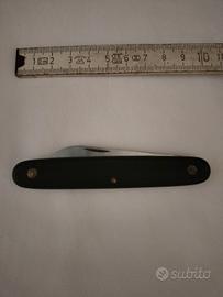Coltellino nero Victorinox
