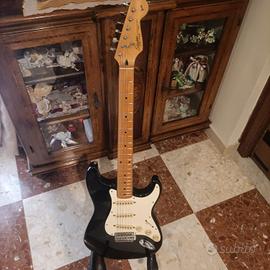 chitarra elettrica Fender Squier anniversario 