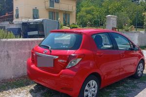 YARIS 1.3 BENZINA