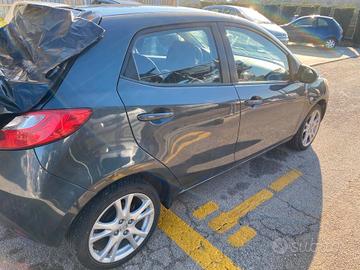 RICAMBI AUTO MAZDA 2 2009