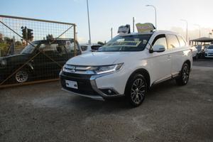 Mitsubishi Outlander 2.2 DI-D 4WD Instyle Plus Nav