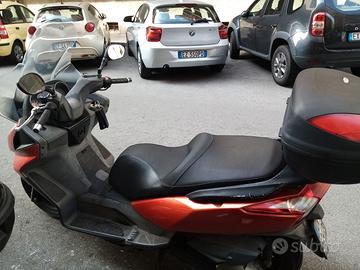 Kymco Downtown 300
