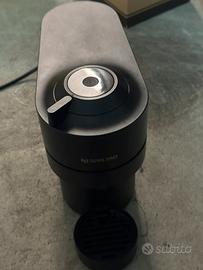 Macchinetta del caffè Nesprrsso Vertuo