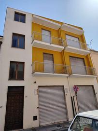 quartu ampio esavno con mansarda e terrazza