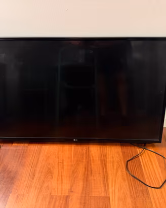 Smart TV 4K LG 43" (Modello 43UH603V)