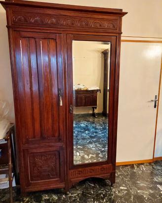 Armadio guardaroba a due ante stile Liberty
