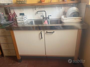 Cucina gas e lavello doppio ikea