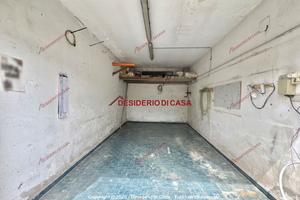 Garage, Strasburgo - Belgio, Palermo.
