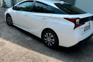 Toyota Prius Active 98 cv