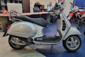 Piaggio vespa gts 250 - finanziabile