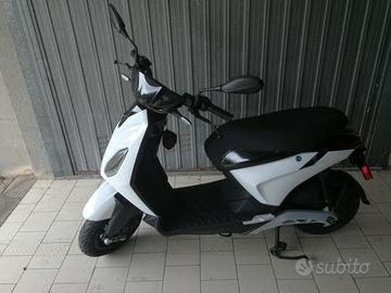 Scooter PIAGGIO 1 ONE