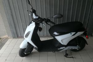Scooter PIAGGIO 1 ONE