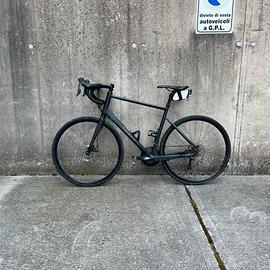 Bici strada / gravel Triban Taglia L nero