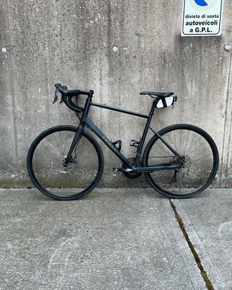 Bici strada / gravel Triban Taglia L nero