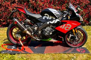 Aprilia RSv4 RF 
