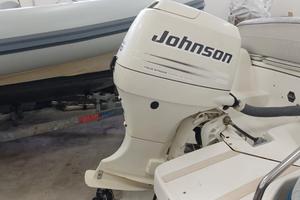 JOHNSON 70 cv 4 tempi 