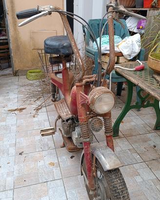 mini peripoli giulietta con avviamento a pedali 
