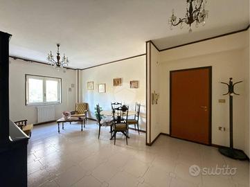 3 LOCALI A CASERTA
