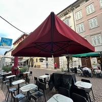 Ombrelloni 3x3 con braccio laterale