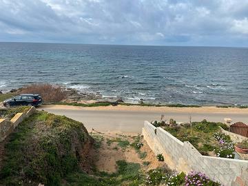 Pistis- Villetta a schiera da ultimare fronte mare