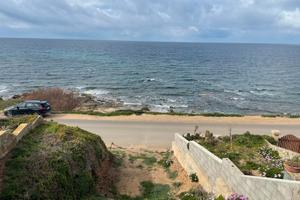 Pistis- Villetta a schiera da ultimare fronte mare