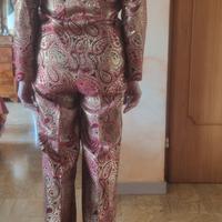 Completo Sartoriale Vintage in Broccato Oro e Fucs