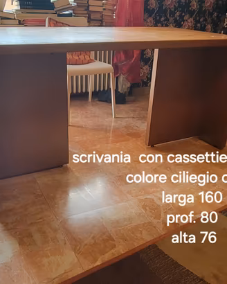 scrivania anni 70 