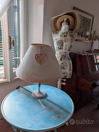 Lampada da tavolo shabby