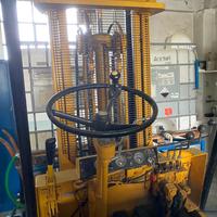 MULETTO A GASOLIO YALE 25QL