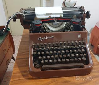 Antica macchina scrivere portatile OPTIMA Ufficio