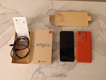 Come nuovo Motorola Edge 50 neo