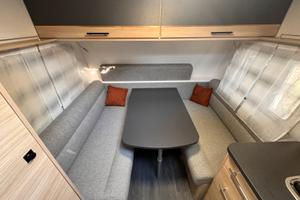 Roulotte per 4 persone Caravelair 386 Style