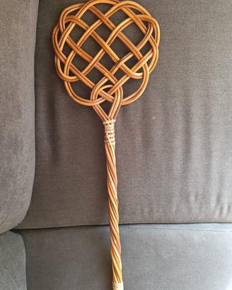Battipanni vintage in rattan 70 cm per tappeti