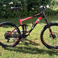 CUBE Stereo 160 HPA Race 27,5" 160 mm