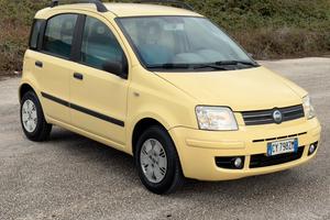 FIAT PANDA 1.2 BENZINA NEOPATENTATI
