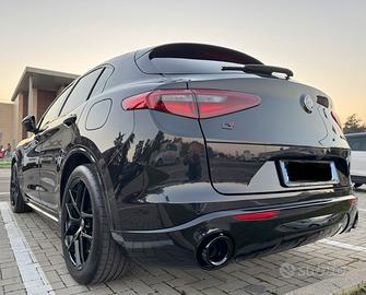 Alfa Romeo STELVIO Veloce 2.2 TurboDiesel 210 cv