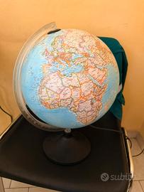 Mappamondo con Lampada Interna