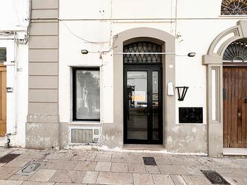 Pisticci. Corso Margherita. Locale commerciale