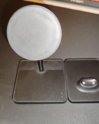 Stazione di ricarica magnetica wireless MOUS (Stan