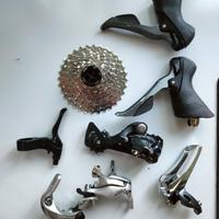 trasmissione completa per bici da corsa Shimano