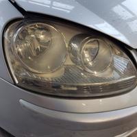 Proiettore destro VOLKSWAGEN GOLF 5 del 2005