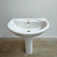 Lavabo con colonna Ideal Standard